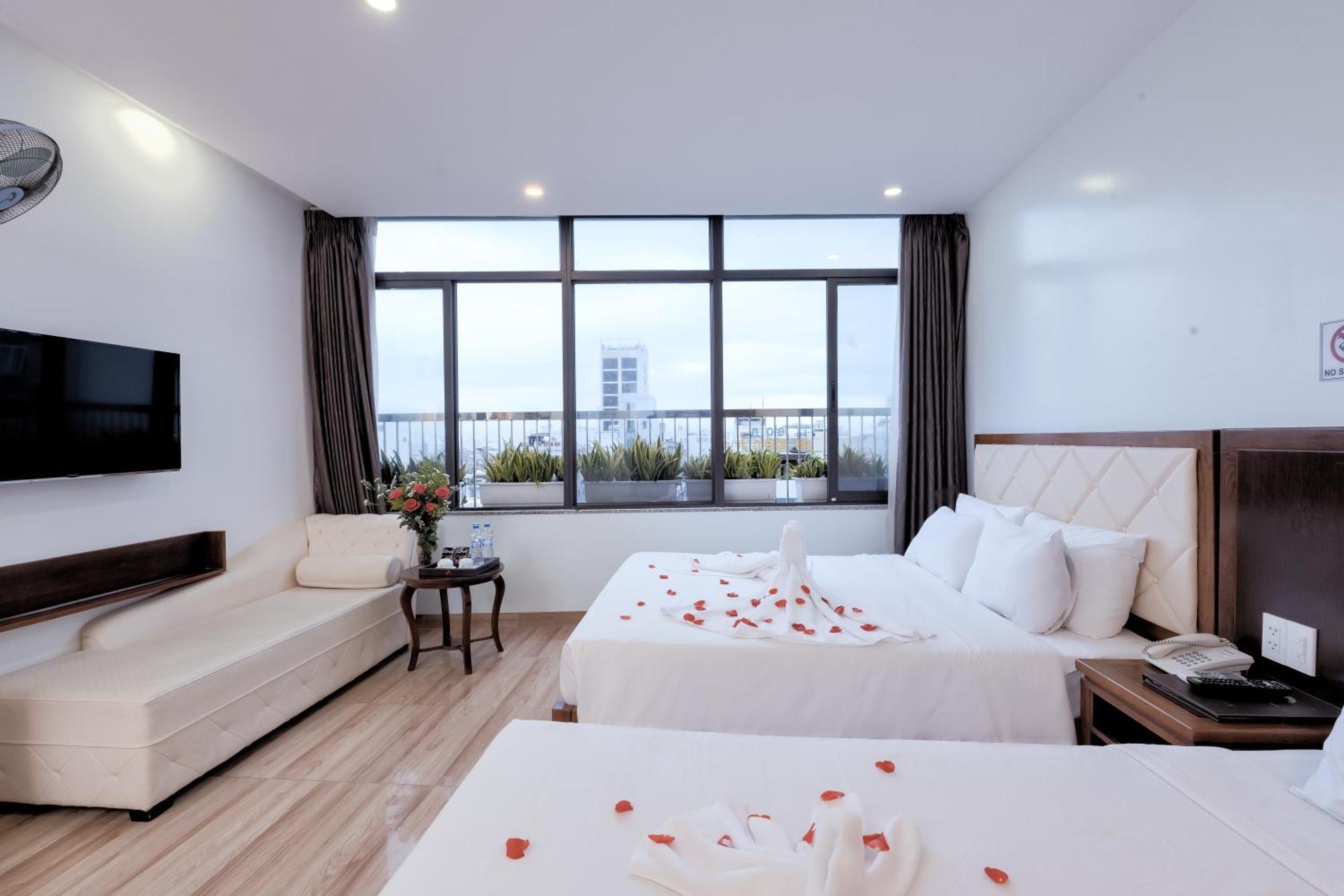 DaNa Sailing Hotel Da Nang Buitenkant foto